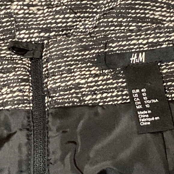 H&M Skirt Tweed Miniskirt Fringe Size 10 - Picture 3 of 12